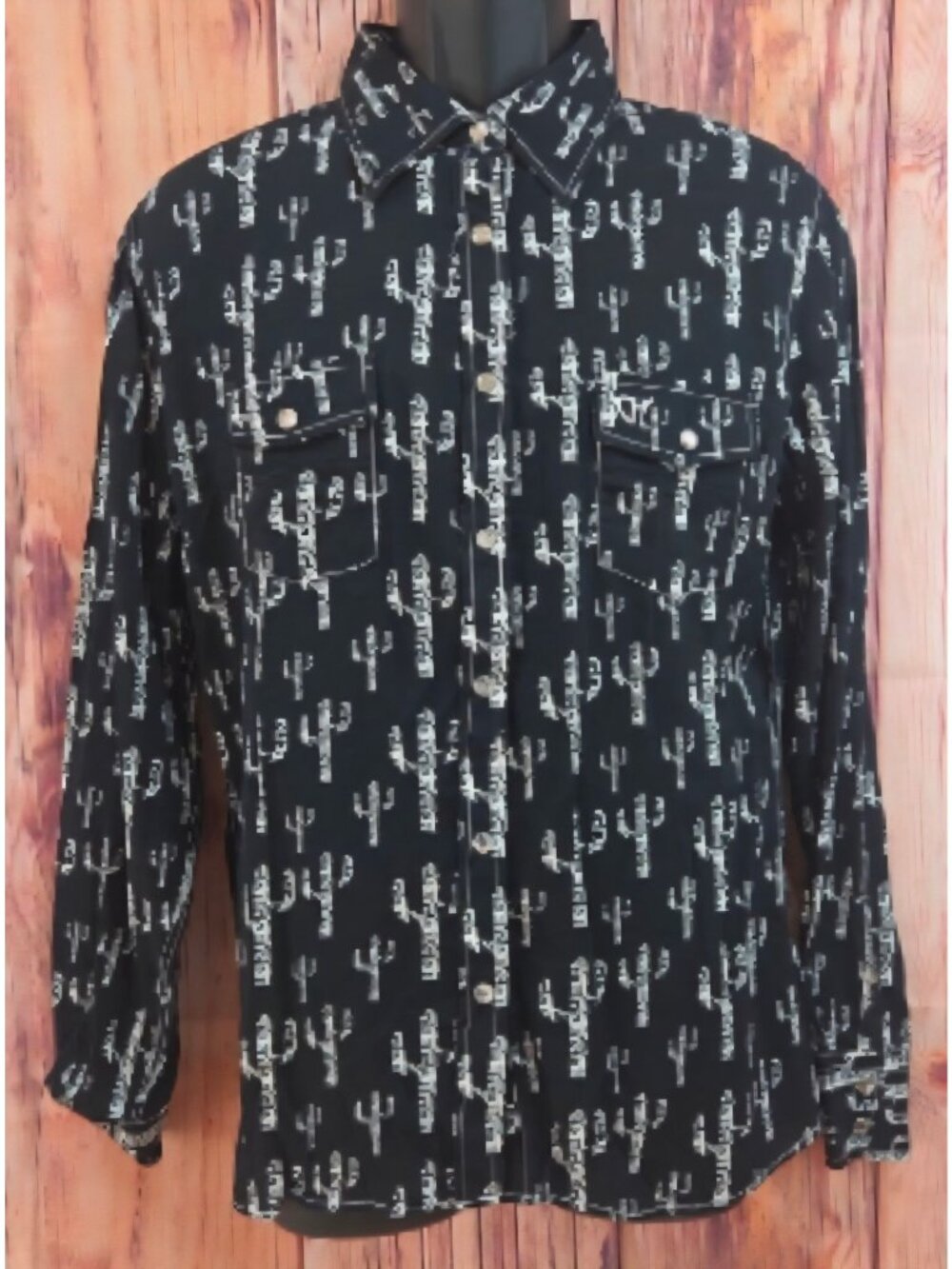 Cowgirl Hardware Black Cactus Western Shirt Size Medium